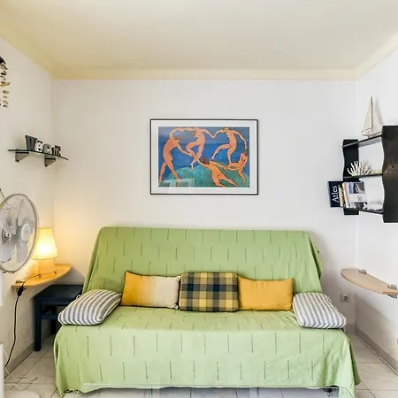 Els Pins * L' Escala