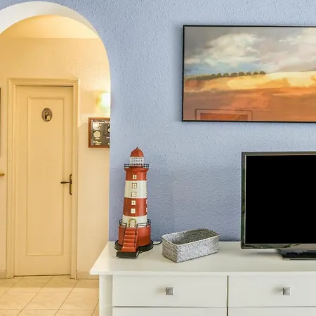Els Pins Apartment